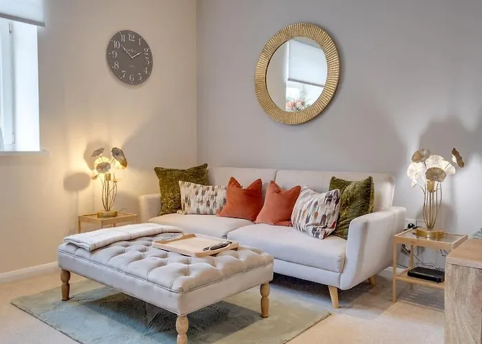 Stylish Modern Town Centre Flat